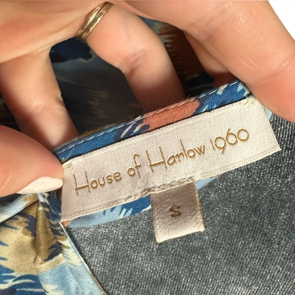 House of Harlow 1960 blouse. Revolve. - Picture 6 of 7